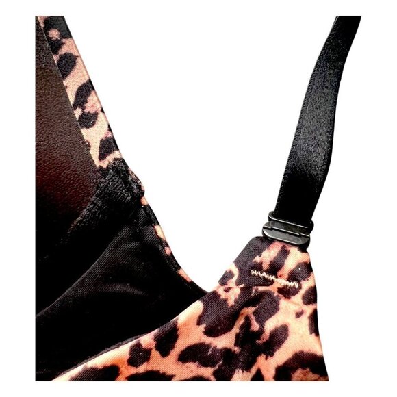 NWT Victoria’s Secret Bombshell Add-2-Cups Smooth Push-Up Bra Leopard Print 32 C - Picture 5 of 9